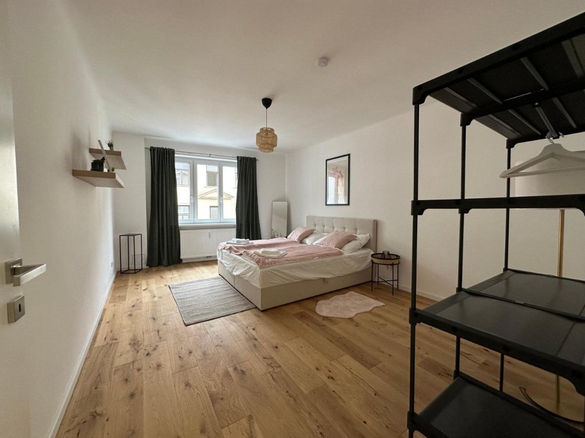 Feelhome-kutschkermarkt-6 Gaste-wifi-smart Tv * Wien
